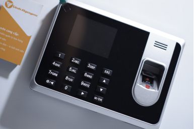 Máy chấm công Ronald Jack T8 Plus [NEW 2020]