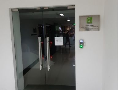 Máy chấm công kiểm soát cửa Ronald Jack F18 